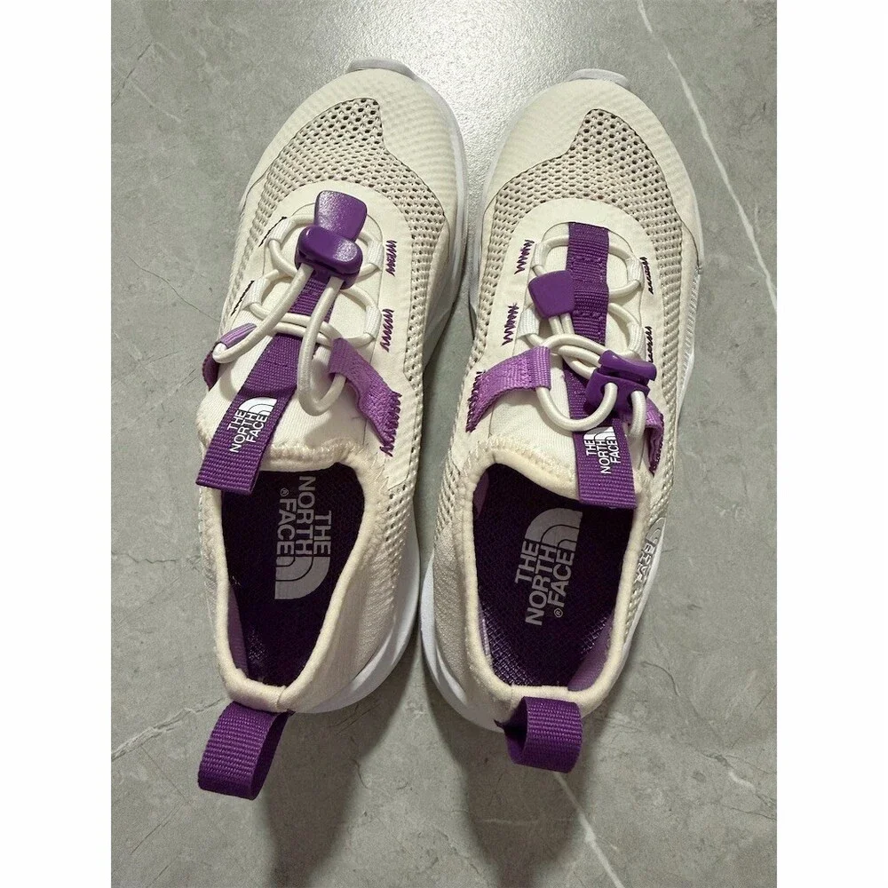 The North Face Platte Canyon Youth Water Shoes White Dune Size 1 EU 32